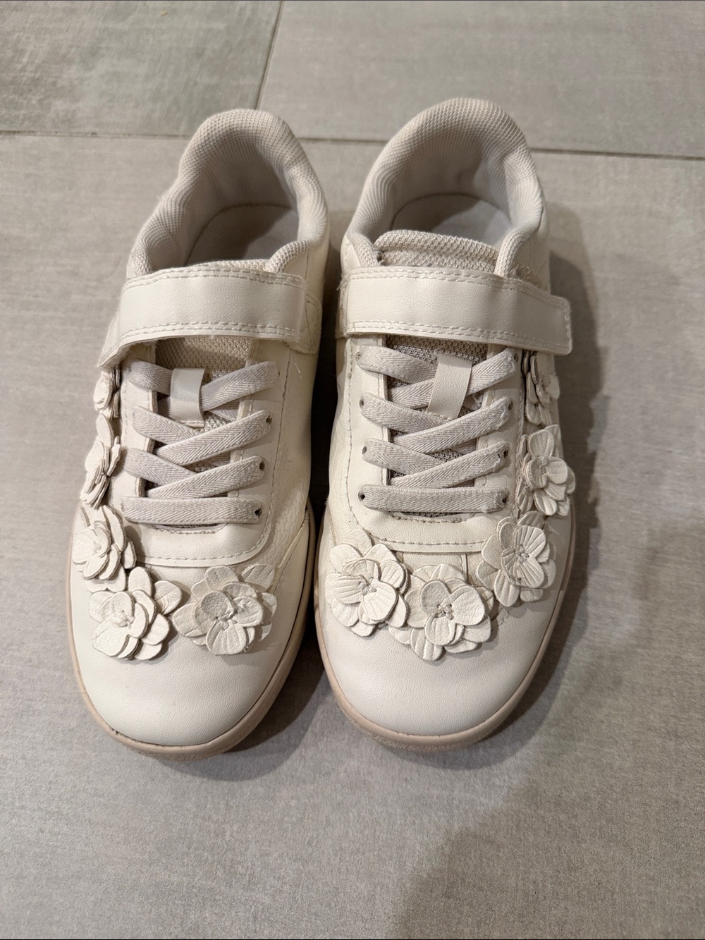 Kids H&M Cream Floral Accent Kids Sneakers